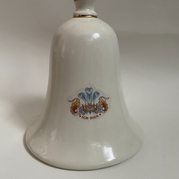 1981 Royal Wedding Commemorative Bell - Picture 5 of 9